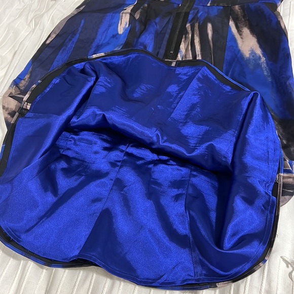 Tahari cocktail dress - Picture 8 of 8